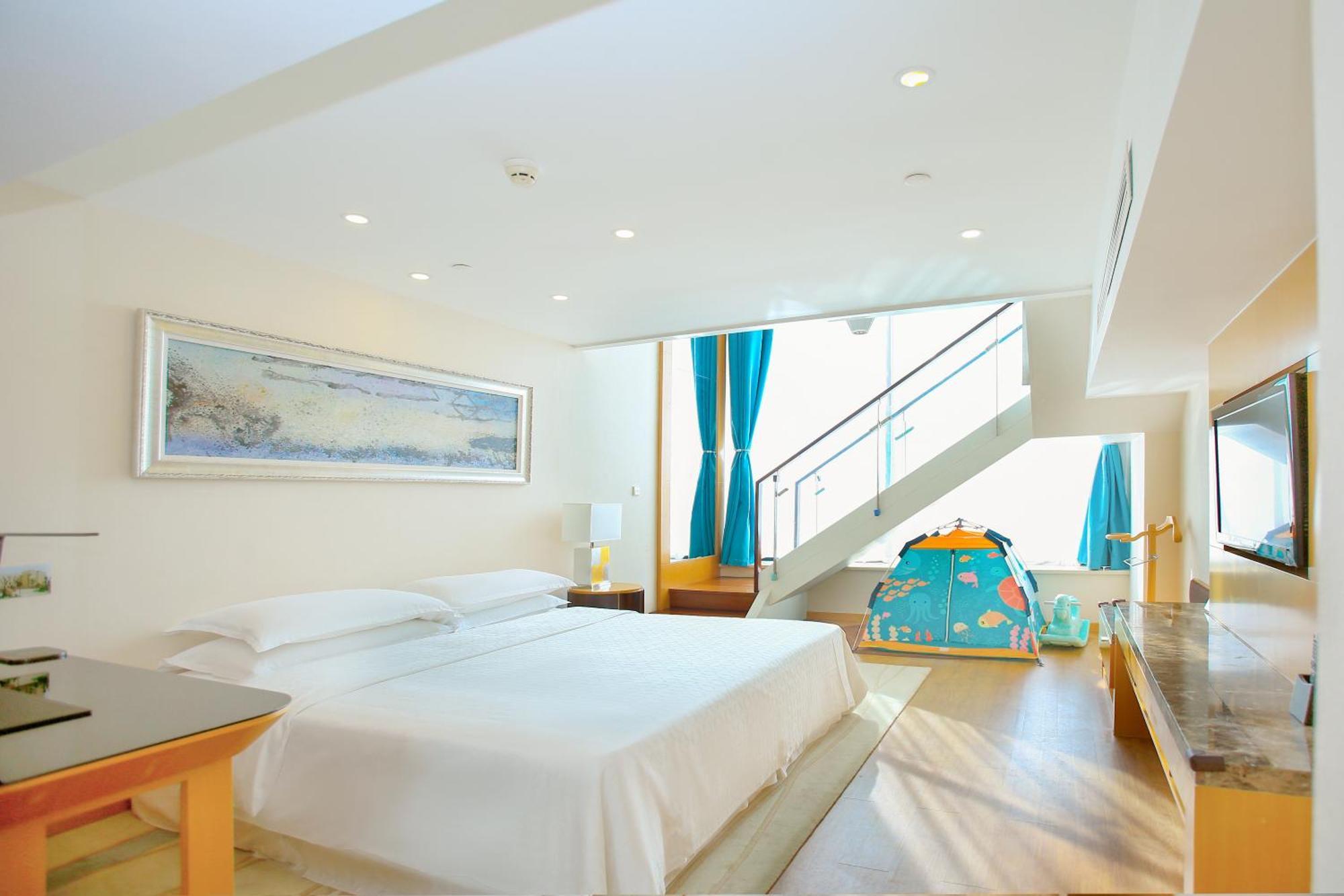 Sheraton Yantai Golden Beach Resort Bagian luar foto